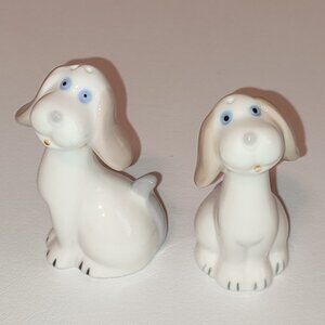 Dogs Puppies Salt Pepper Shakers S&P Shaker Set Porcelain Cottage Core Vintage